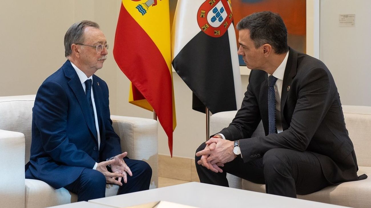 La jueza reclama las llamadas de Vivas a Moncloa antes de la entrada masiva de inmigrantes