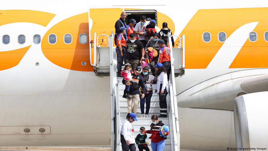 387 migrantes