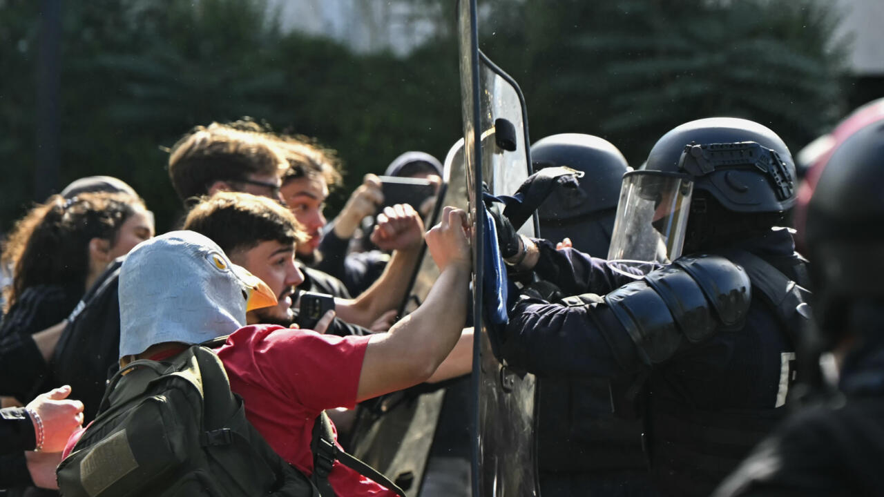protestas estudiantiles París