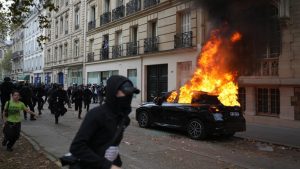 Las protestas estudiantiles en Francia movilizan a 480.000 personas