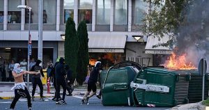 Violencia radical en el otoño